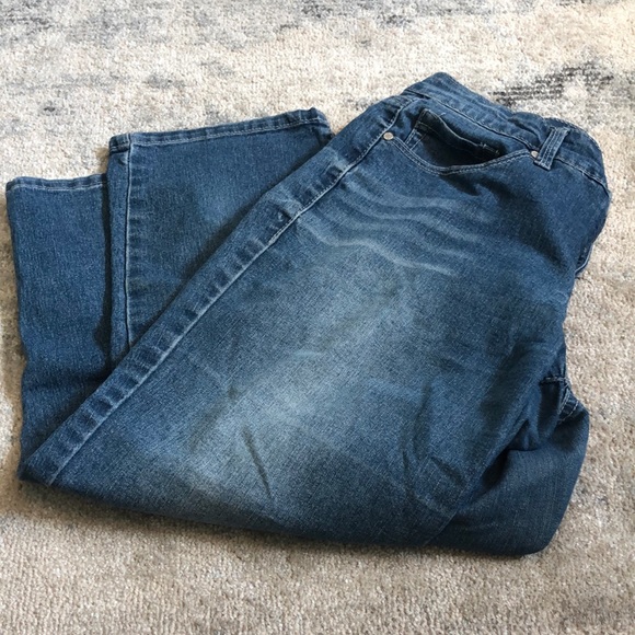 END OF YEAR SALE! | Nine West Cigarette Skinny Capri Jeans - Picture 3 of 5